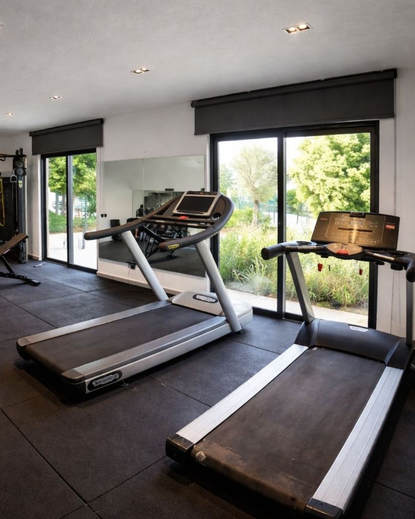 Modern Bodrum Kardio Salonu